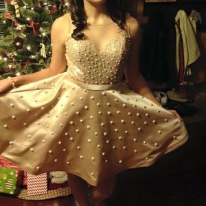 Nude formal dress! 💕